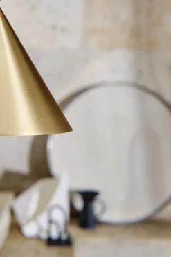 Pholc Apollo 79 pendellampa, honey gold - polerad mässing