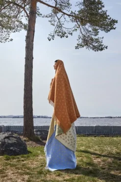 Pidät Pine Needles filt, lake