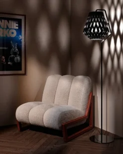 Pilke Lights Pilke Signature 28 golvlampa, svart