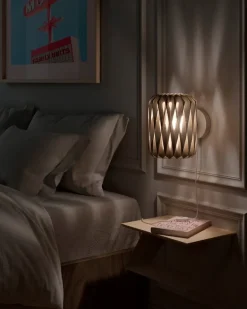 Pilke Lights Pilke Signature 18 vägglampa, björk