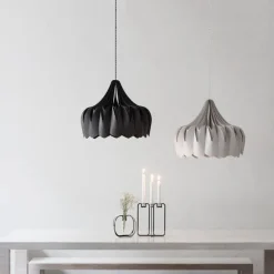 Pilke Lights Pioni stor pendellampa, vit