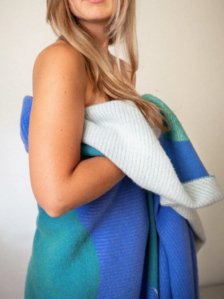 Raawii Teenagers from Mars filt, vit - blå - bladgrön