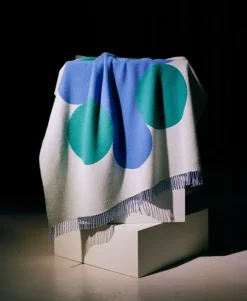 Raawii Teenagers from Mars filt, vit - blå - bladgrön