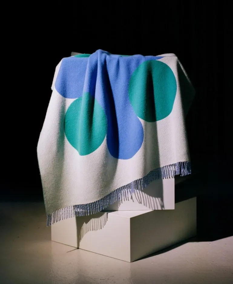 Raawii Teenagers from Mars filt, vit - blå - bladgrön