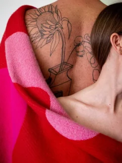 Raawii Teenagers from Mars filt, röd - rosa - vit