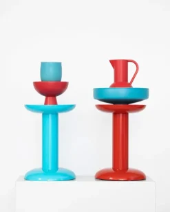 Raawii Thing pall, karminröd