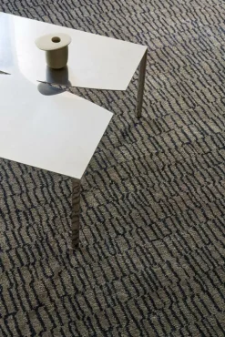 Roots Living Ketju matta, träkol - brun