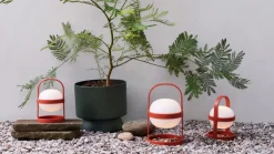 Rosendahl Soft Spot Solar Circular bärbar bordslampa, 25 cm, terrakotta