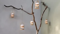 Rosendahl Soft Spot Solar Circular bärbar bordslampa, 25 cm, vete