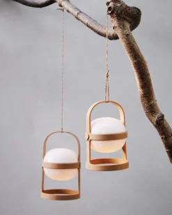 Rosendahl Soft Spot Solar Circular bärbar bordslampa, 25 cm, vete