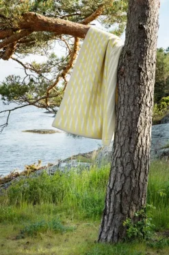 Røros Tweed Bislett filt, 200 x 135 cm, lemon tart