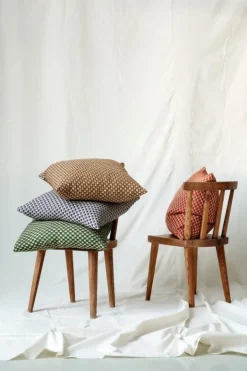 Røros Tweed Isak kudde, 60 x 60 cm, kastanj