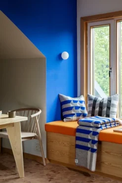 Røros Tweed Kvam kudde, 50 x 50 cm, gråskala