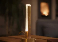 Örsjö Visir bärbar bordslampa, mässing