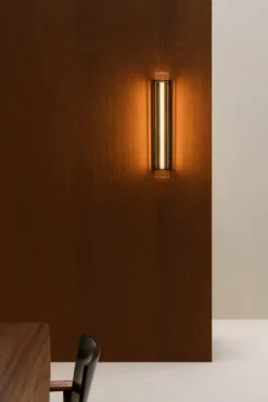 Sammode Quadratube W3 vägglampa, L, 700 mm, svart