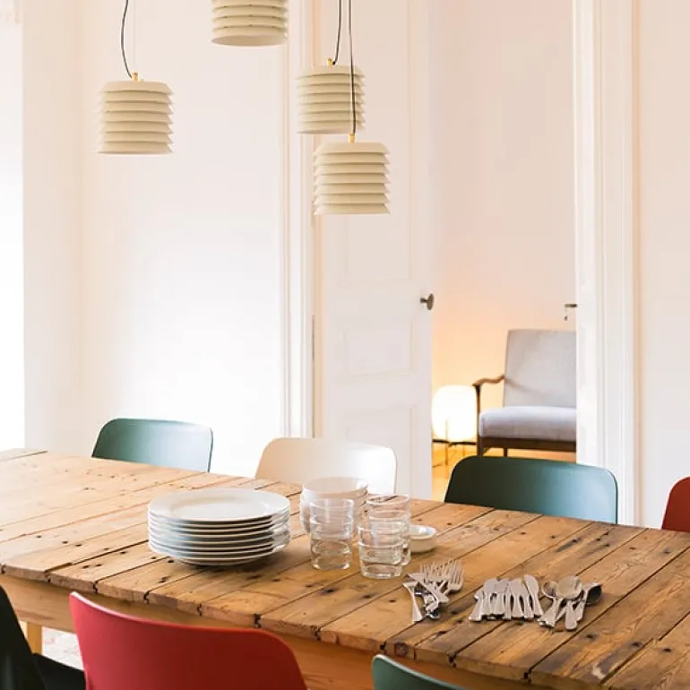 Santa & Cole Maija 15 pendellampa, vit