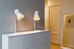 Secto Design Petite 4620 bordslampa, vit