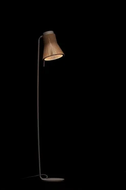 Secto Design Petite 4610 golvlampa, björk