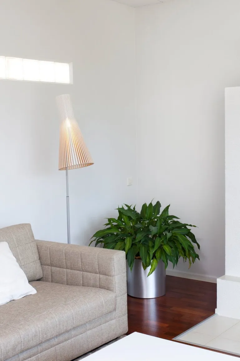 Secto Design Secto 4210 golvlampa, vit