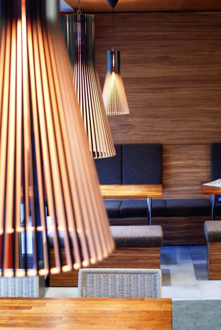 Secto Design Secto 4200 pendellampa 60 cm, svart