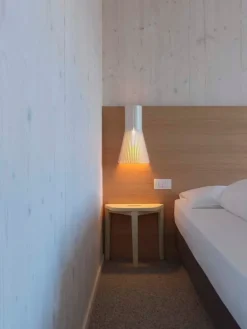 Secto Design Secto 4231 vägglampa 45 cm, vit