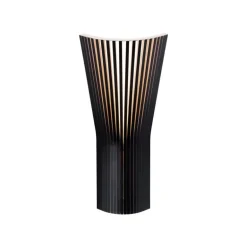 Secto Design Secto 4237 vägglampa för hörn, 45 cm, svart