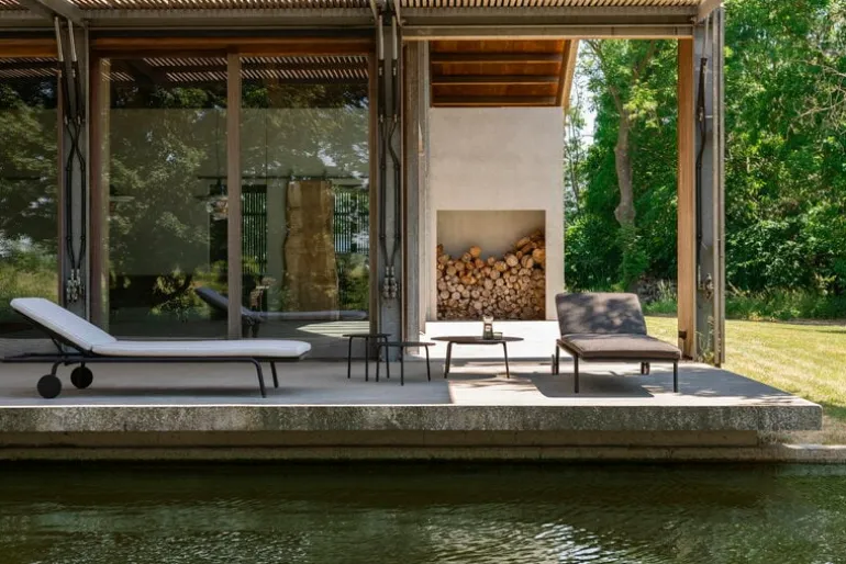 Serax August solsäng, svart