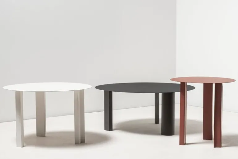 Serax Metal Sculptures sidobord, L, black tubes