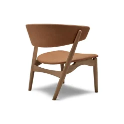 Sibast No 7 fåtölj, helklädd, vitlackad ek - cognacsfärgat läder