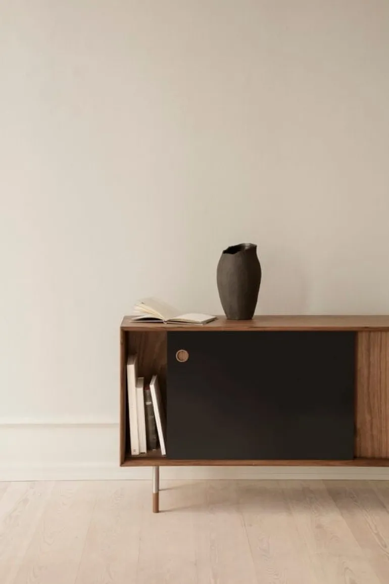 Sibast No 11 sideboard, oljad valnöt, svart - svart