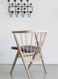 Sibast No 8 stol, såpad ek - grått tyg