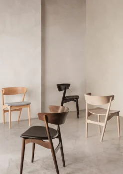 Sibast No 7 stol, svart bok