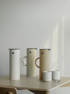 Stelton EM77 termoskanna, 1,0 l, mellow yellow