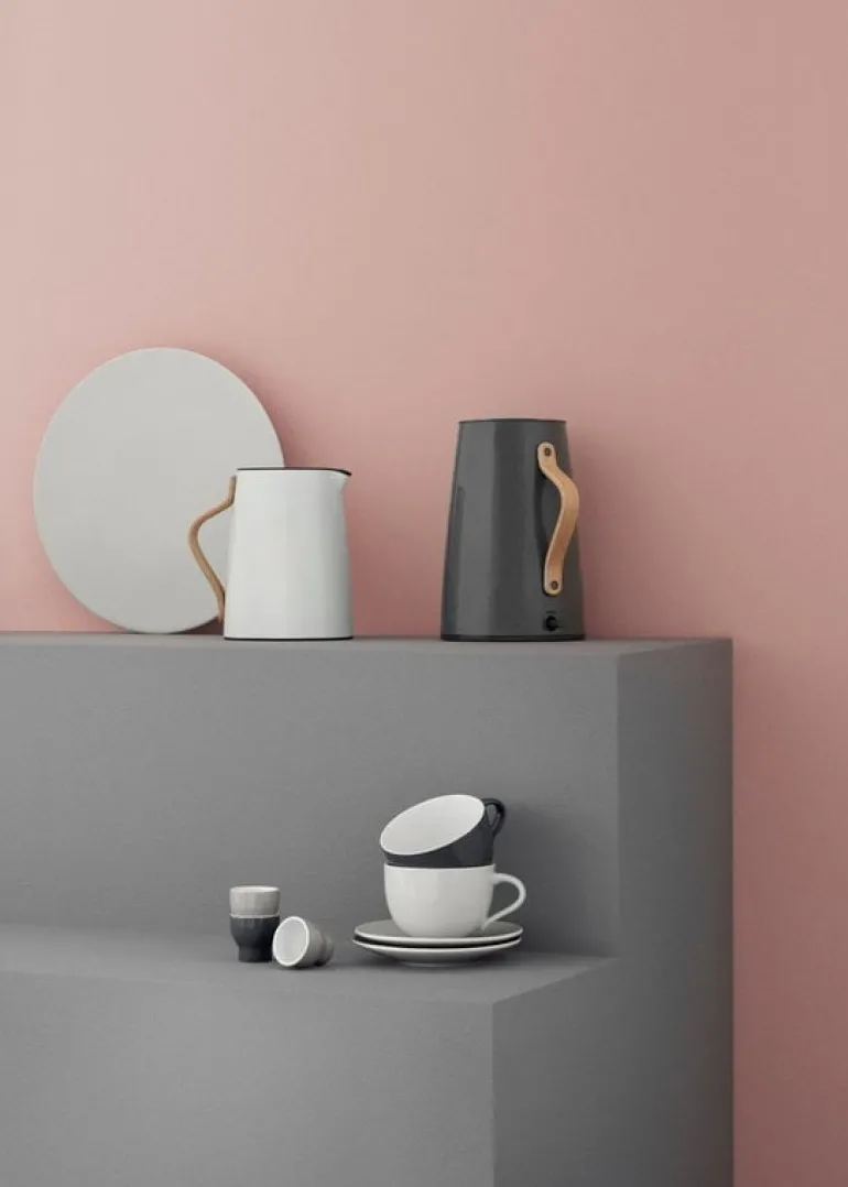 Stelton Emma vattenkokare, mörkgrå