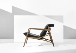 Stolab Link fåtölj, vitoljad ek - svart Elmotique läder