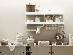 String Furniture String skåp, 78 x 30 cm, beige