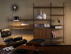 String Furniture String tidningshylla, 78 x 30 cm, svart stål