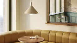 Tala Bower, pendellampa C360, med Sphere IV-lampa, vit