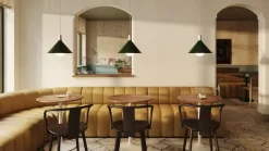 Tala Bower, pendellampa C360, med Sphere IV-lampa, grön