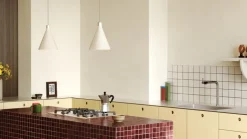 Tala Bower, pendellampa C220, med Sphere III-lampa, vit