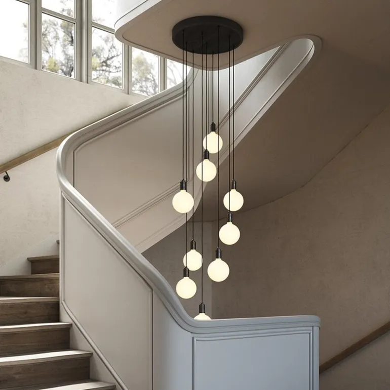 Tala Graphite Nine-pendel med Sphere IV-lampor