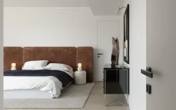 Tala Reflection Oblo bordslampa, vit