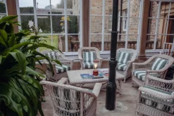 Tala The Muse bärbar lampa, Pomona Red