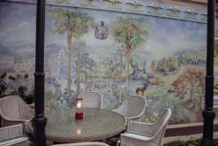 Tala The Muse bärbar lampa, Pomona Red