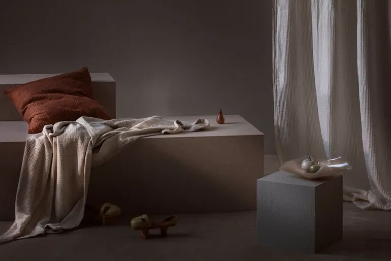 Tameko Tate kudde, rost