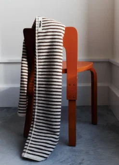 Tekla Badhandduk, kodiakbruna ränder