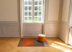 Tica Copenhagen Stripes horisontell matta, 90 x 130 cm, brun - terrakotta