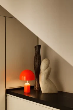 Tom Dixon Bell bärbar LED-bordslampa, fluoro