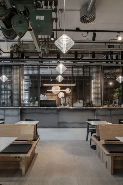 Tom Dixon Press Cone LED pendellampa, 2700 K, klar