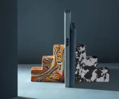 Tom Dixon Swirl stegformade bokstöd, set om 2, flerfärgad